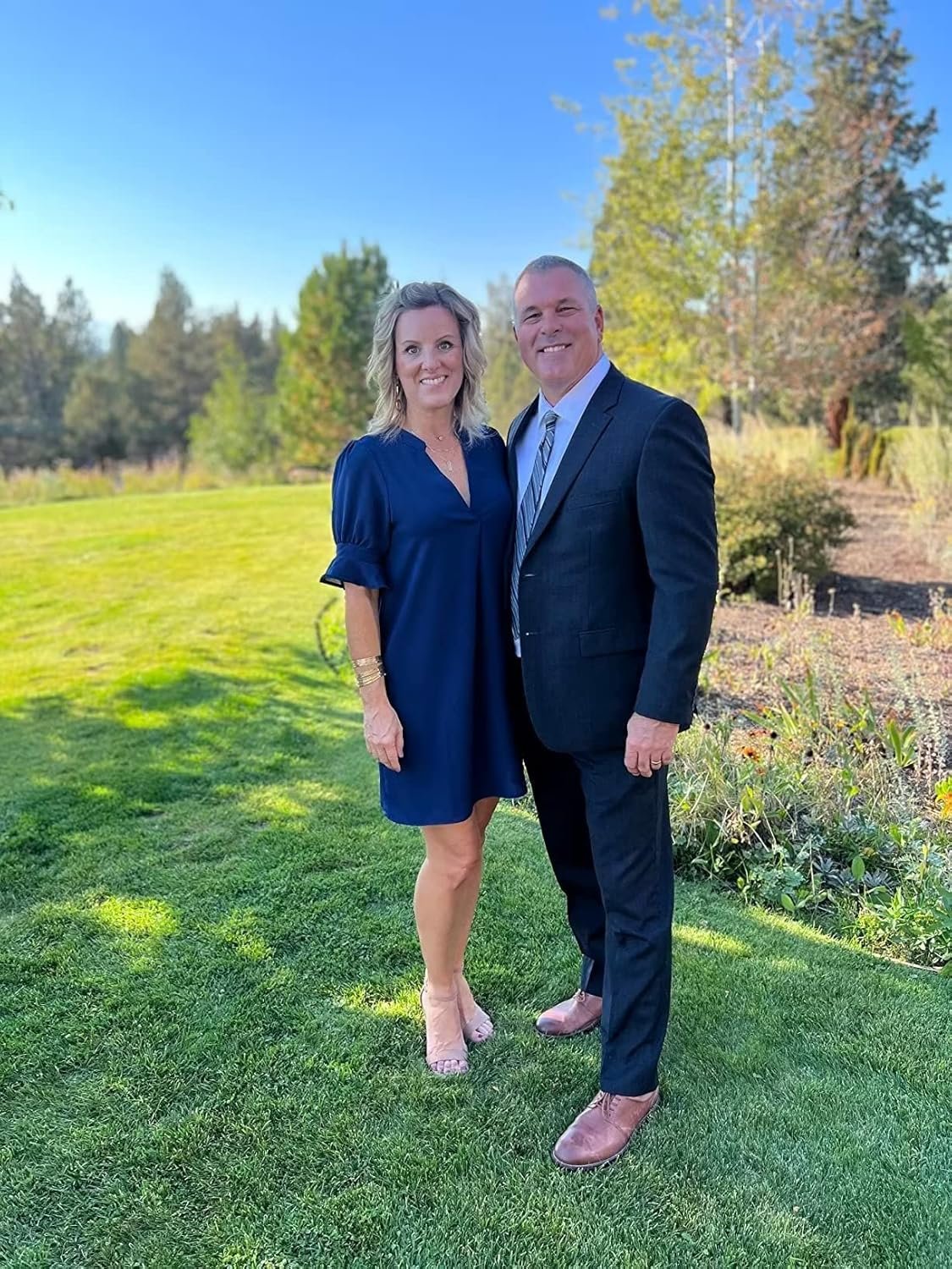 Wkior Shift Dress for Women V Neck Short Sleeves Solid Color Casual Flowy Summer Dresses(S-2XL) - Image 6