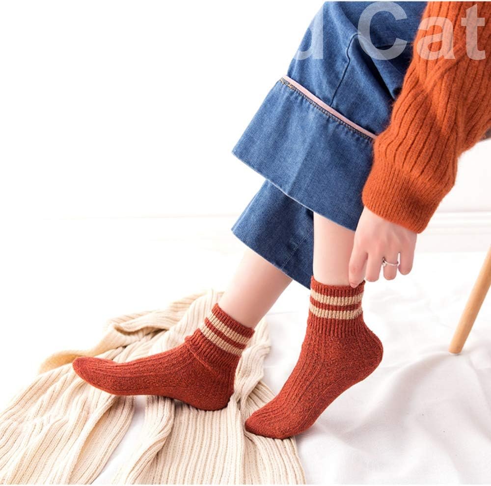 IIG 5 Pairs Women's Vintage Style Thick Wool Warm Winter Crew Socks - Image 6
