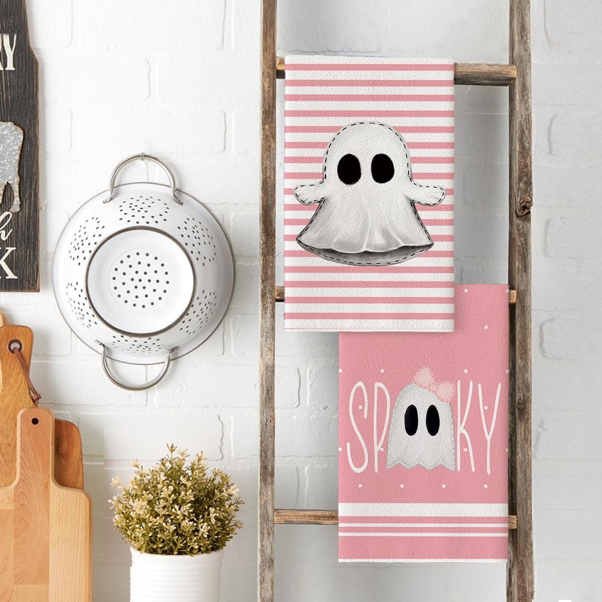 Artoid Mode Pink Stripes Ghost Boo Spooky Halloween Kitchen Towels Dish Towels, 18x26 Inch Bow Knot Decoration Hand Towels Set of 4 - Image 4