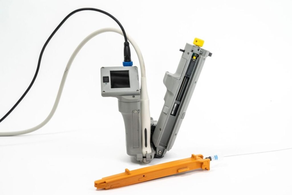Lifesaving Lincoln Laboratory device wins 2026 Excellence in Technology Transfer Award | MIT News